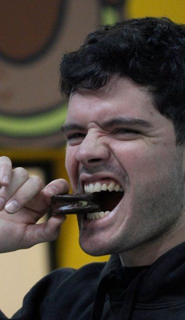 El detrás de escena del primer arbajor con masa de cucurucho y ADN rosarino