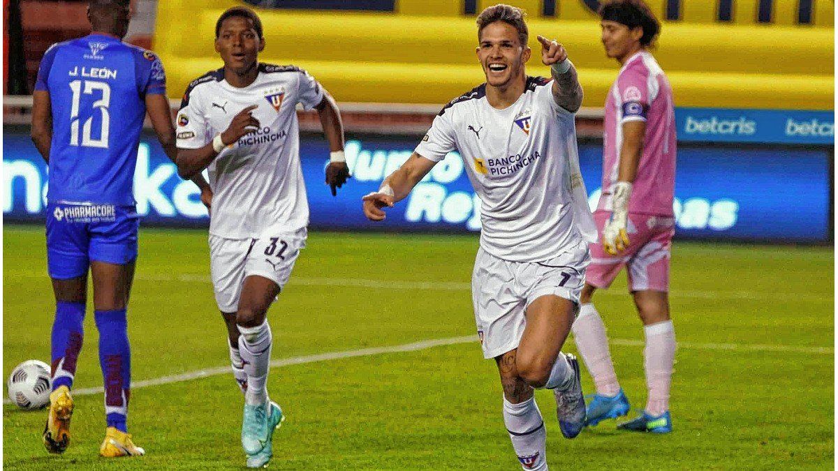 Luis Amarilla, el goleador que fue ofrecido a Colón