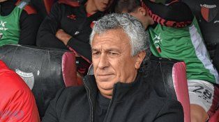 Con Pipo Gorosito en el banco, Colón apenas obtuvo el 40% de efectividad.