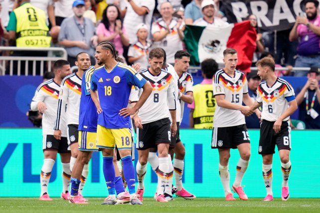Los futbolistas de Alemania celebran