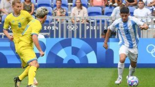 El juvenil Julio Soler reemplazará al Huevo Acuña en la Selección