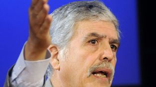 El gobierno quiere que se investigue el apagón