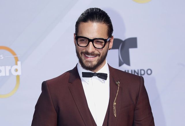 Maluma tiene 14 nominaciones.