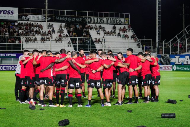 Newells lo buscó y lo ganó con un gol agónico del pibe Chiaverano