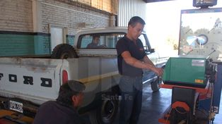 La revisión técnica vehicular ronda entre los 275 y 400 pesos