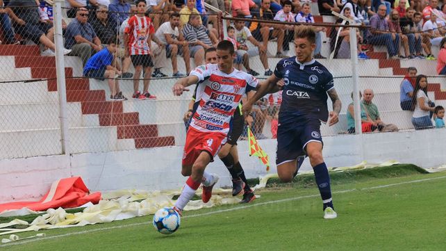 Atlético Paraná e Independiente Rivadavia igualaron en el Pedro Mutio