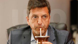 El ministro de Economía y precandidato presidencial Sergio Massa dijo que está peleando en el Congreso