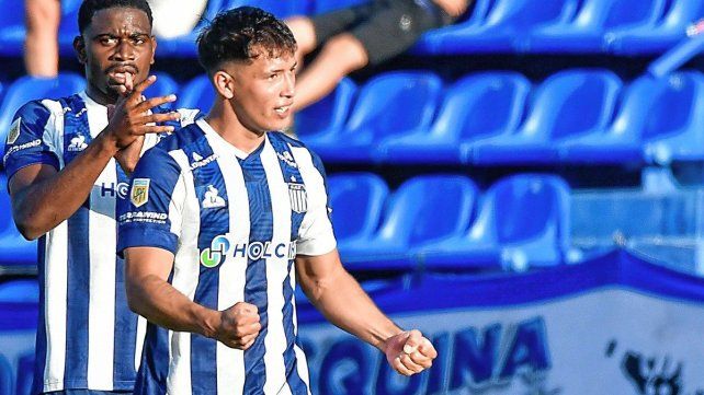 Talleres venció 1-0 a Vélez.