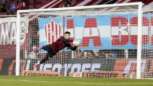 En Newells hay arquero para rato: Josué Reinatti firmó hasta el 2029