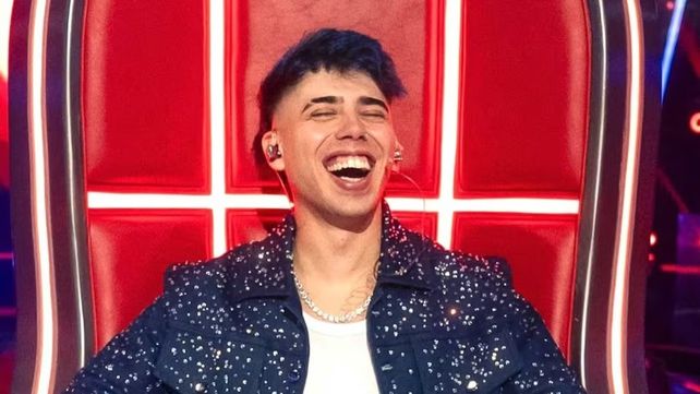 Luck Ra hizo su debut como jurado en la televisión con La Voz Argentina