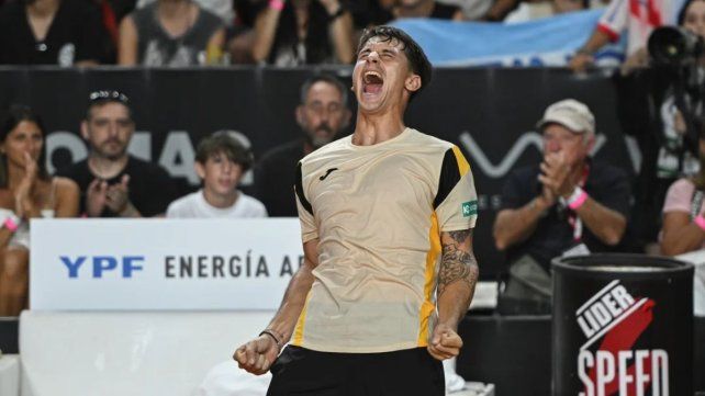Ugo Carabelli consiguió un triunfazo ante Khachanov en el ATP 500 de Barcelona