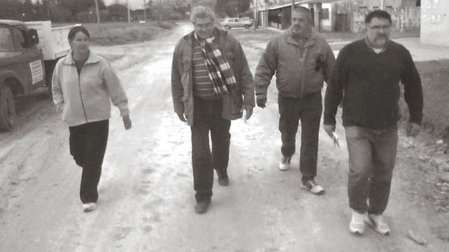Nibita (de bufanda) durante la campaña.&nbsp;