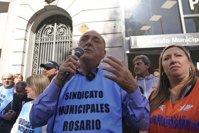 El titular del Sindicato de Municipales encabezó esta mañana una reunión de todo el arco sindical.&nbsp;