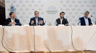 Gobernadores invitaron a Milei al diálogo en la Patagonia