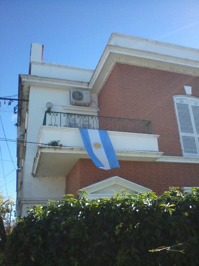 Por la Semana de Mayo, invitan a embanderar las casas del barrio 7 Jefes