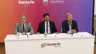 Pullaro, Frigerio y Llaryora le recordaron a Javier Milei su promesa de eliminar las retenciones Ya hemos puesto todo lo que teníamos que poner