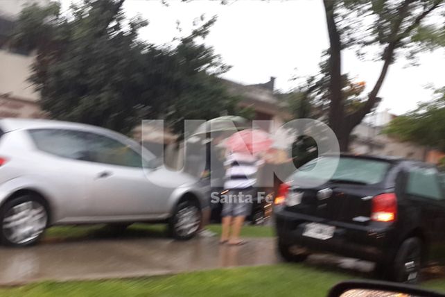 Una mañana pasada por agua y varias complicaciones en la ciudad