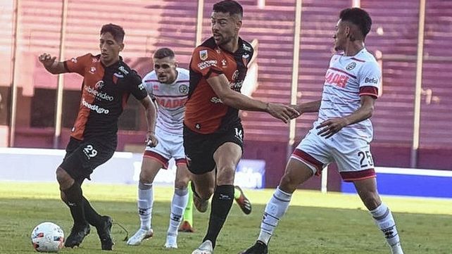 Colón quiere cortar una sequía importante visitando a Lanús