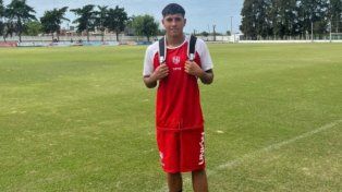 Unión incorporó a Federico Martínez, juvenil surgido en Rafaela