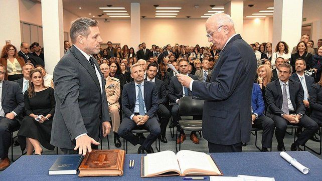Frigerio participó de la jura de Pedro Rebollo como nuevo fiscal federal de Gualeguaychú.