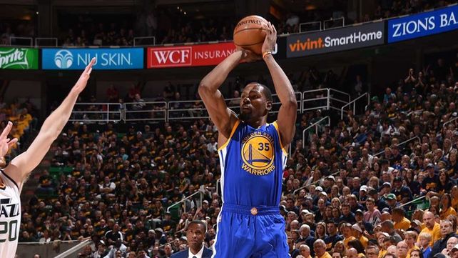 NBA: Golden State quedó a un paso de la final