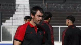 Hora clave: se define la continuidad de Martín Minella como DT de Colón