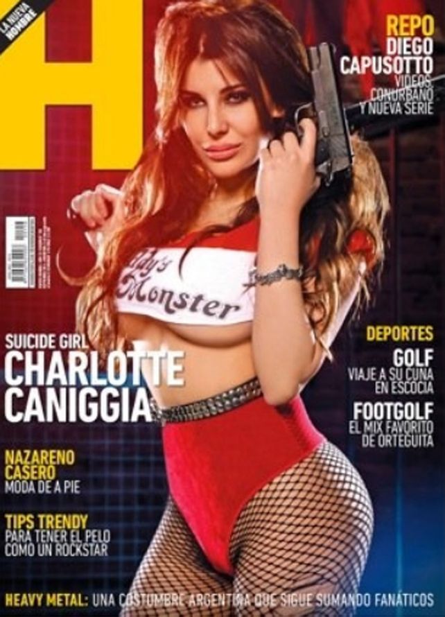 Charlotte Caniggia se puso en la piel de una villana hot en una producción sólo para hombres