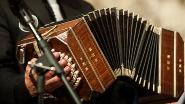 Hoy se celebra el Día Nacional del Bandoneón en Argentina