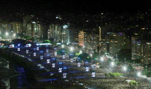 La Policía de Río de Janeiro afirmó que frustró un atentado explosivo en el show de Lady Gaga La Policía de Río de Janeiro afirmó que frustró un atentado explosivo en el show de Lady Gaga