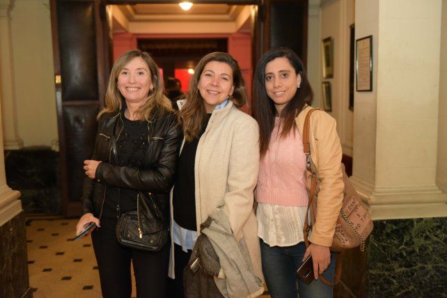 Karina Passera, Débora Aisa y Paula Cofón