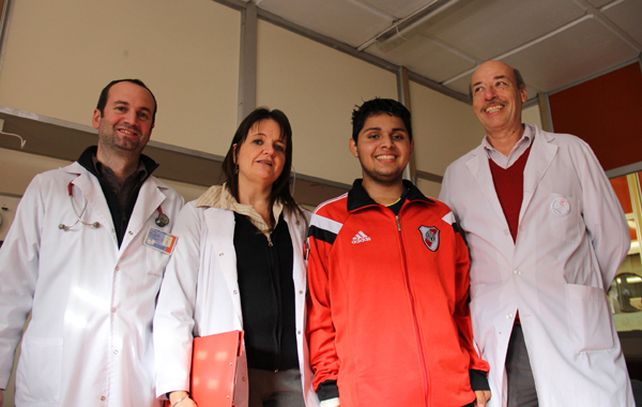 Parte del equipo médico junto con Marcos