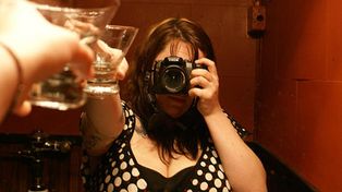 Beber hasta quedar en coma, una costumbre entre las mujeres brit&aacute;nicas
