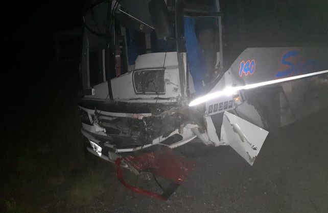 Im&aacute;genes del accidente en el camino de las Altas Cumbres.