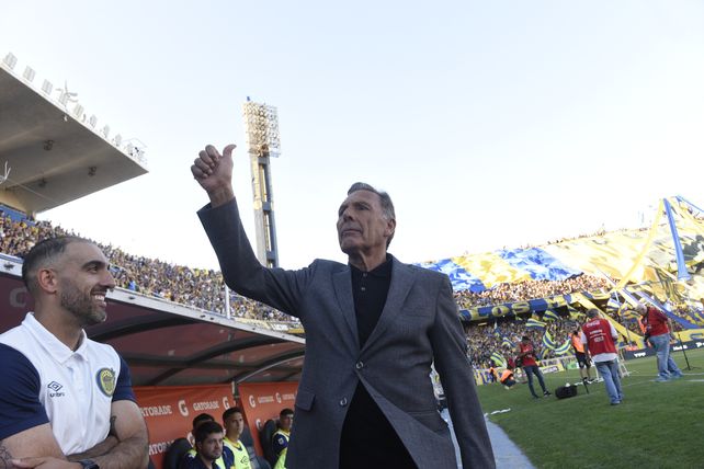Russo irá a Sarandí a buscar el triunfo que le permita a Central asegurar el pase a la Libertadores.