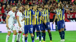 En cada jugada se demoró demasiado tiempo y eso llevó a que no haya continuidad en el juego.