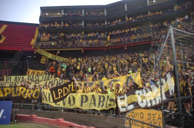 El hincha de Peñarol baleado en el estadio de Colón contó qué pasó