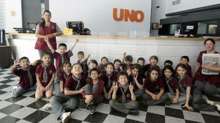 Alumnos del IES visitaron Diario UNO