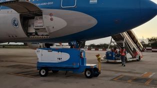 Llegó al país otro vuelo procedente de China con 371.200 dosis de vacunas Sinopharm