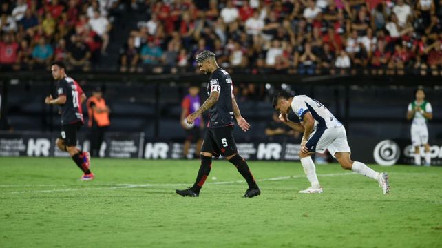 En el último enfrentamiento entre ambos, Independiente Rivadavia venció 1-0 a Newell's en el Coloso.