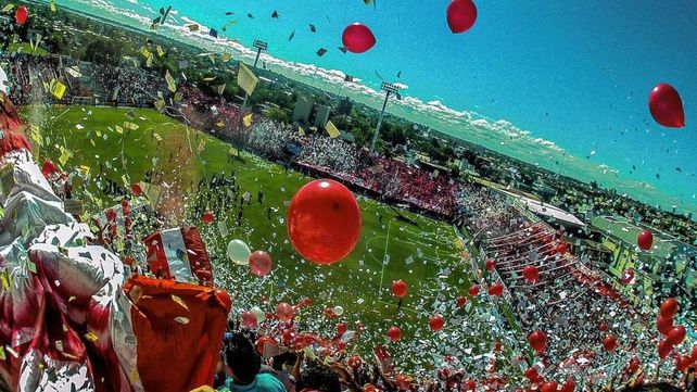 La dirigencia de Unión recordó los requisitos obligatorios para socios que volverán al 15 de Abril.