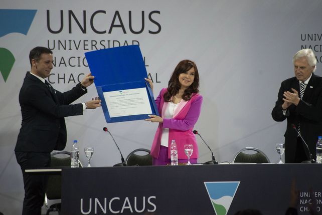 La centralidad de CFK, y el dilema de debatir con Alberto sin degradar la institución presidencial