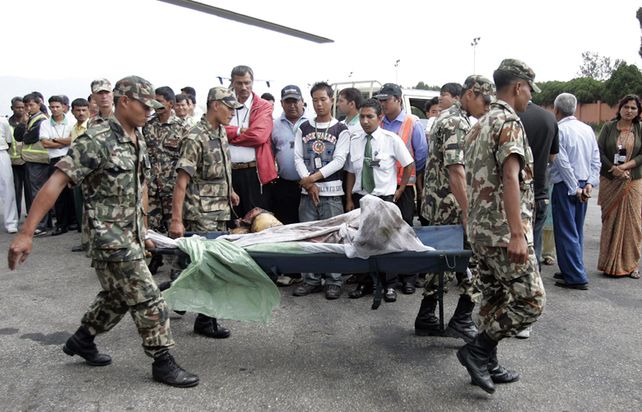 Nepal: 18 muertos en fallido aterrizaje de un peque&ntilde;o avi&oacute;n bimotor