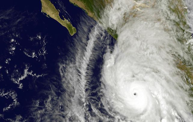 Impresionante. Vista satelital del huracán a punto de tocar tierra