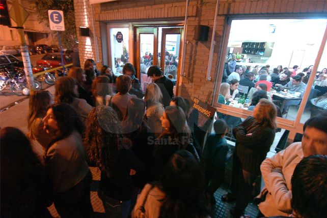 Actividad nocturna. La gente podrá concurrir a bares y restoranes.