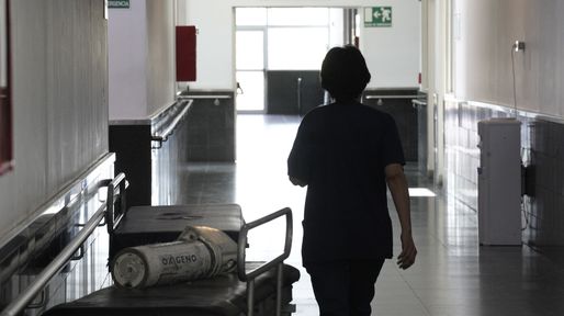 Subió 86 por ciento el promedio de muertos diarios por coronavirus en una semana en la Argentina