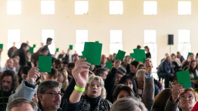 El Congreso dejó un mensaje a legisladores que accedieron a sus bancas por listas del Partido Justicialista para que voten contra la reforma previsional