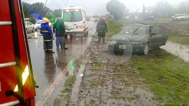 Violento choque en las rutas santafesinas dejó el saldo de un muerto y cuatro heridos