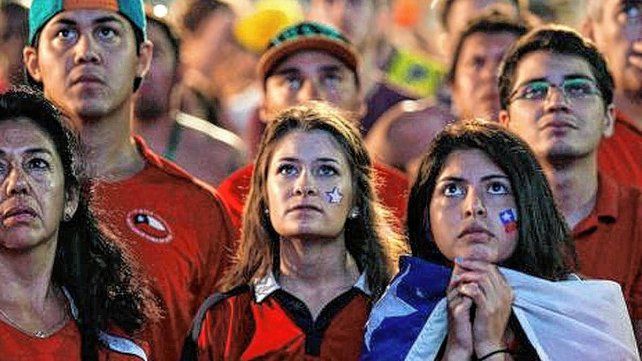 En Chile, dolidos por no ser una sede del Mundial 2030