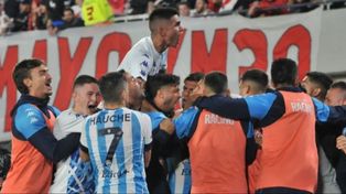 El día que Lizy Tagliani jugó para Racing en las redes sociales