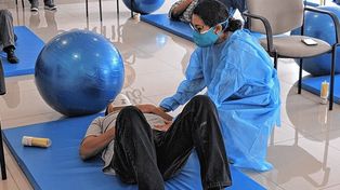 Proponen reforzar recursos para rehabilitación física pos coronavirus